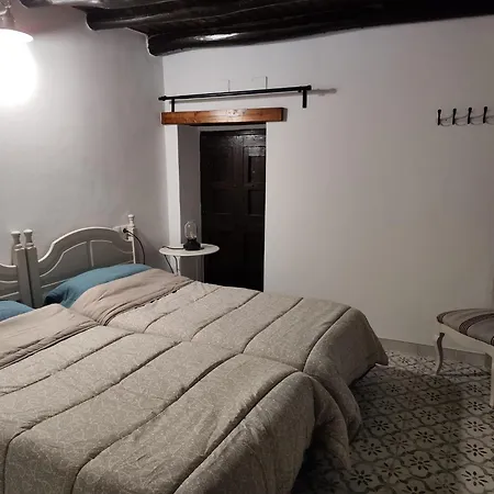 Casa Moya * Alájar